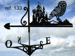 Girouette motif Chouette château