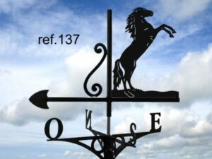 Girouette motif Cheval cabré