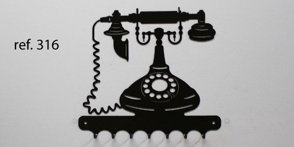 316A-Telephone-accrochecles-ferettraditions-1 Accroche-clés motif Téléphone  
